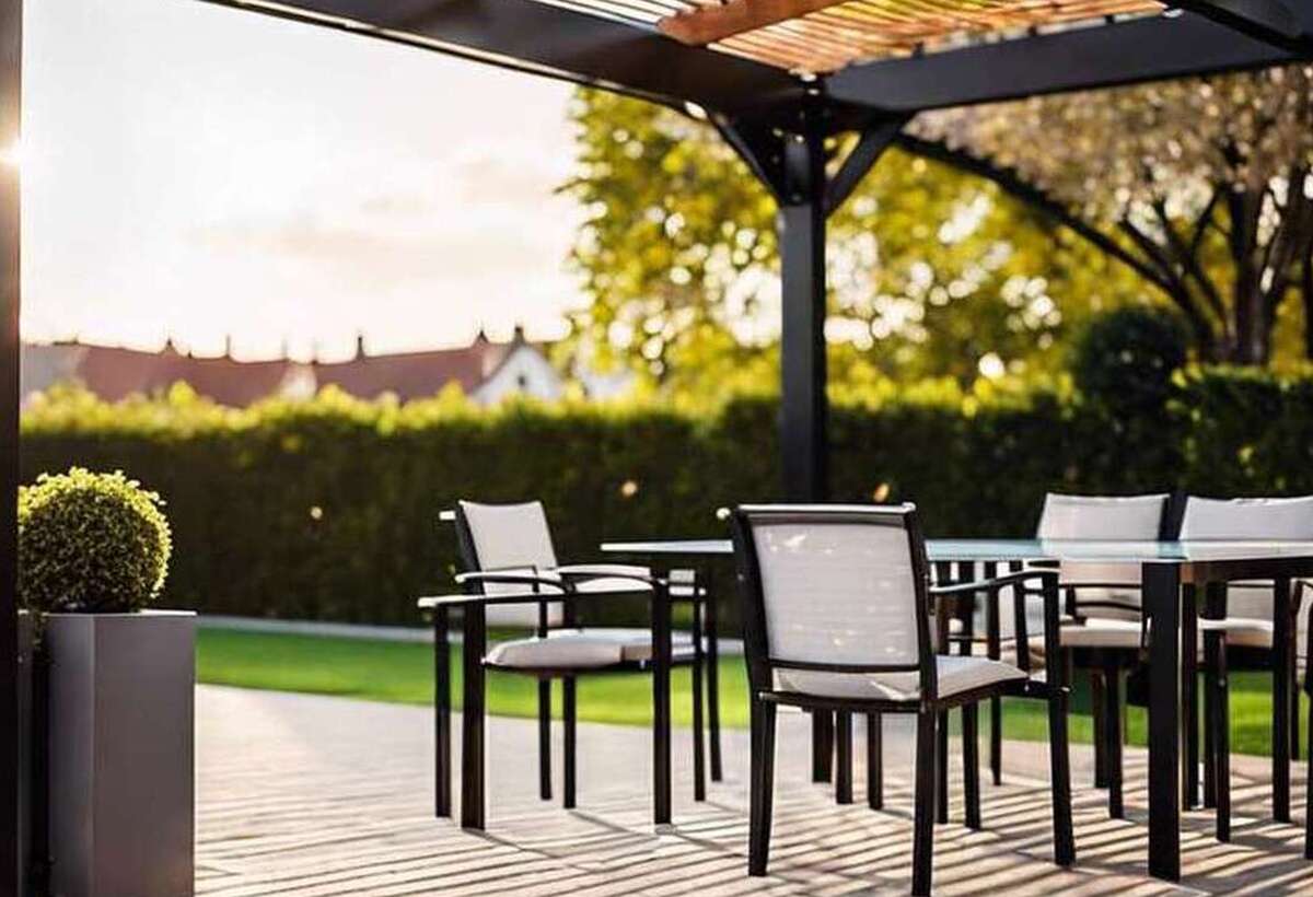 Pergola autoportante en aluminium : avantages et entretien