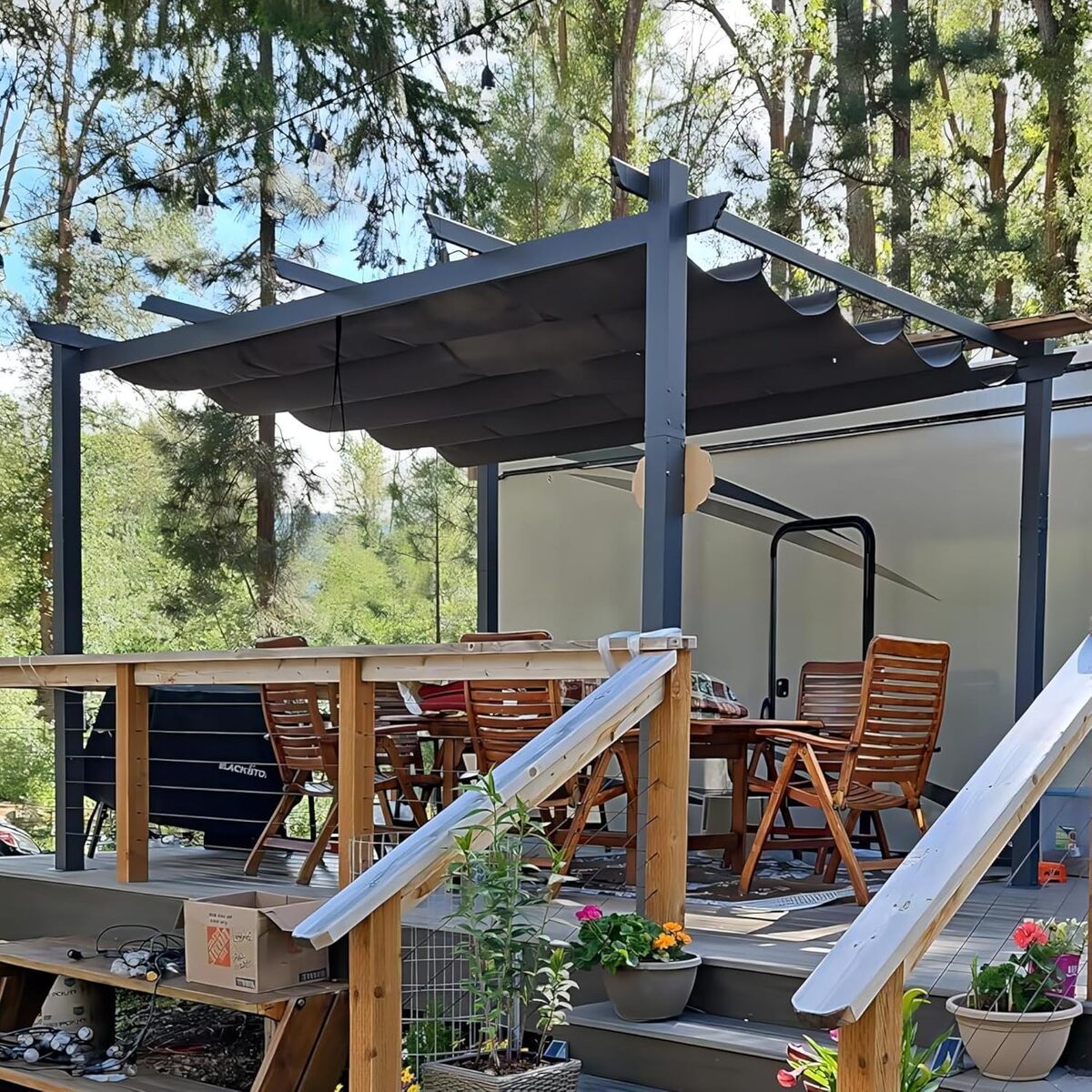 Test de la pergola aluminium 4 x 3 m Purple Leaf