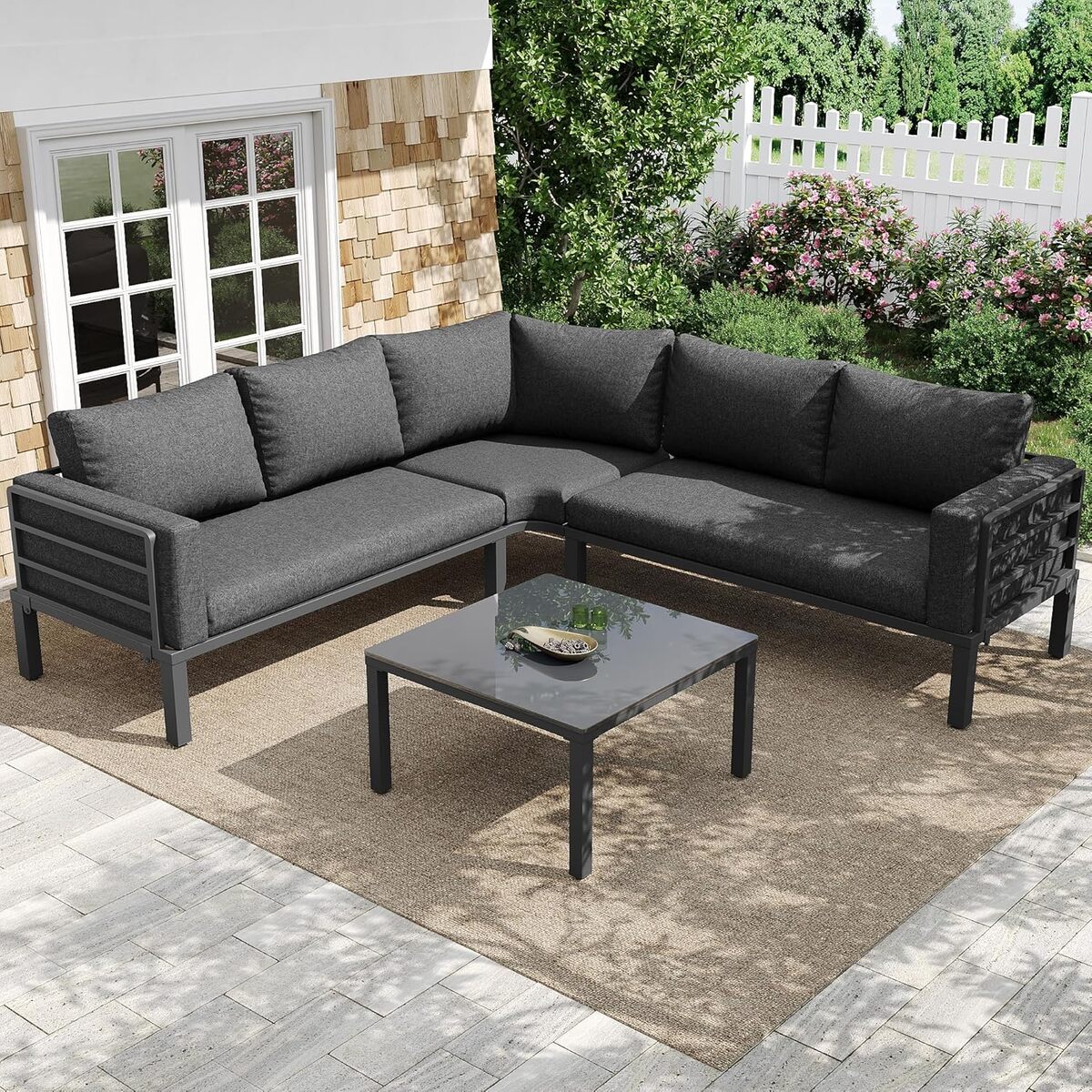 Test : salon de jardin Merax 4 à 5 places résistant aux intempéries