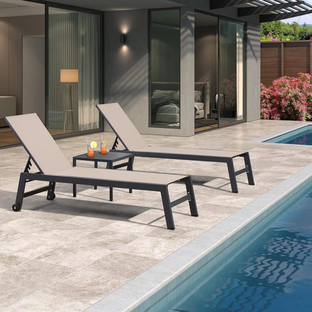 Test : transats luxe Purple Leaf avec table intégrée