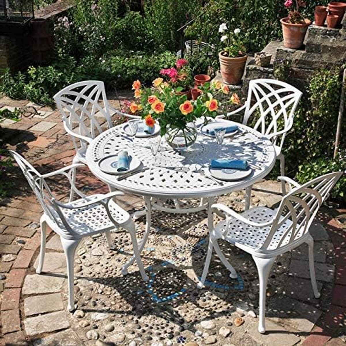 Test : table ronde Alice 120 cm et chaises April par Lazy Susan