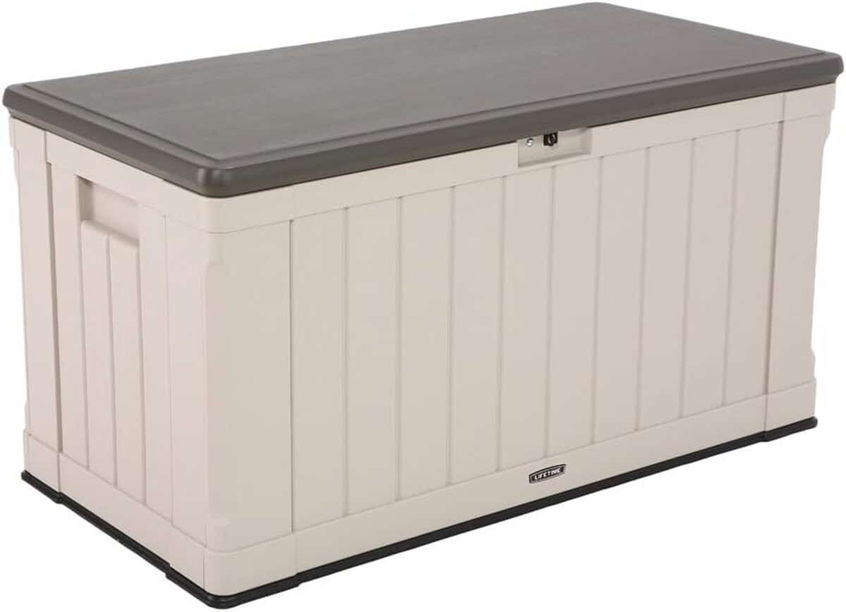Test : coffre de rangement extérieur Lifetime 127, 9 cm