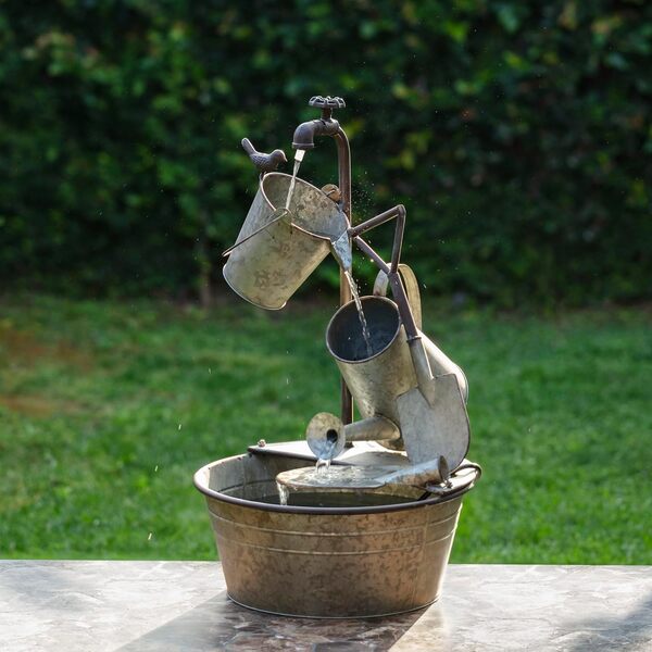 Alpine Corporation Fontaine à Eau en métal à 3 Niveaux Gris 71 cm