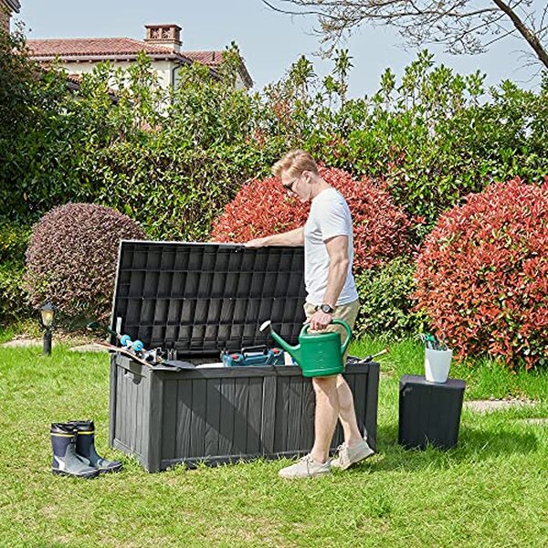 Découvrez le coffre de jardin YITAHOME 460L : un espace de rangement étanche idéal pour optimiser l'organisation extérieure et protéger vos affaires des intempéries.