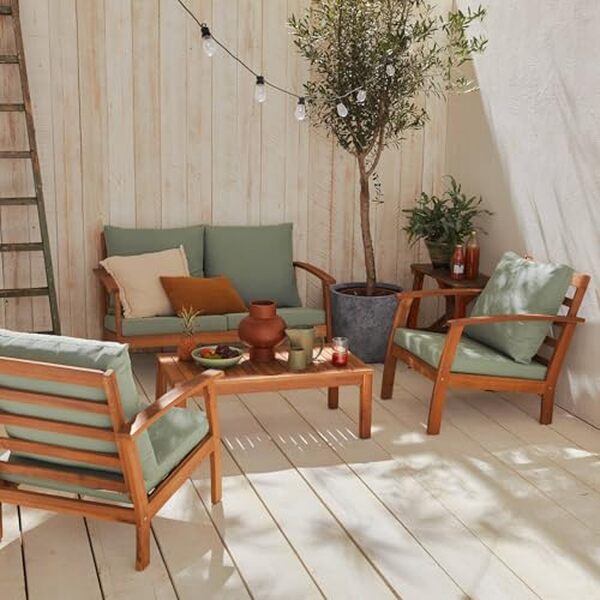 Découvrez notre avis détaillé sur le salon de jardin Ushuaïa 4 places d'Alice's Garden : design, confort et durabilité au banc d'essai. 