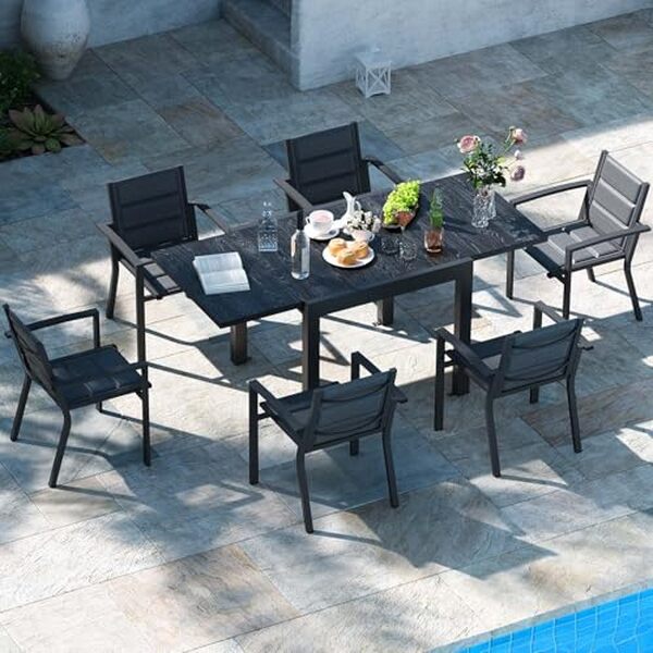 Découvrez notre avis complet sur le salon de jardin Triumphkey avec table extensible et chaises empilables. Qualité, design et praticité au meilleur prix pour votre terrasse.