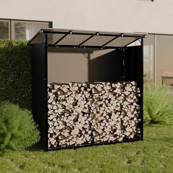 Découvrez notre test complet du range-bûches extérieur étanche Juskys avec bâche anti-UV: qualité, robustesse et protection optimale pour vos bûches.